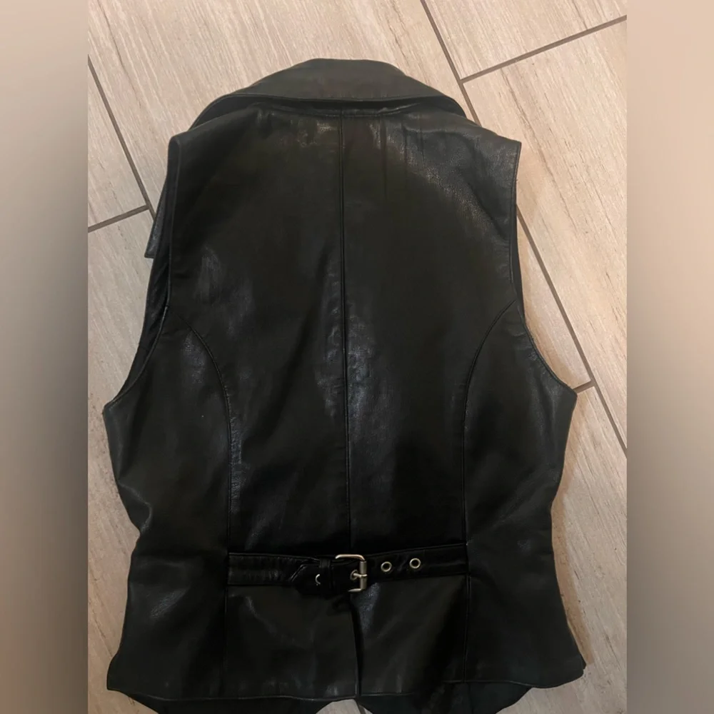Easy rider leather vest like new - Picture 9 of 11